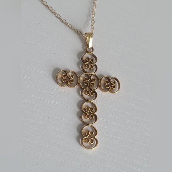 Vintage Gold Filled Baroque Filigree Large Cross Pendant Statement Necklace - Picture 8 of 13